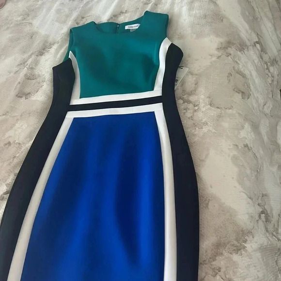 Calvin Klein Color Block Dress Size 8P - Picture 5 of 7